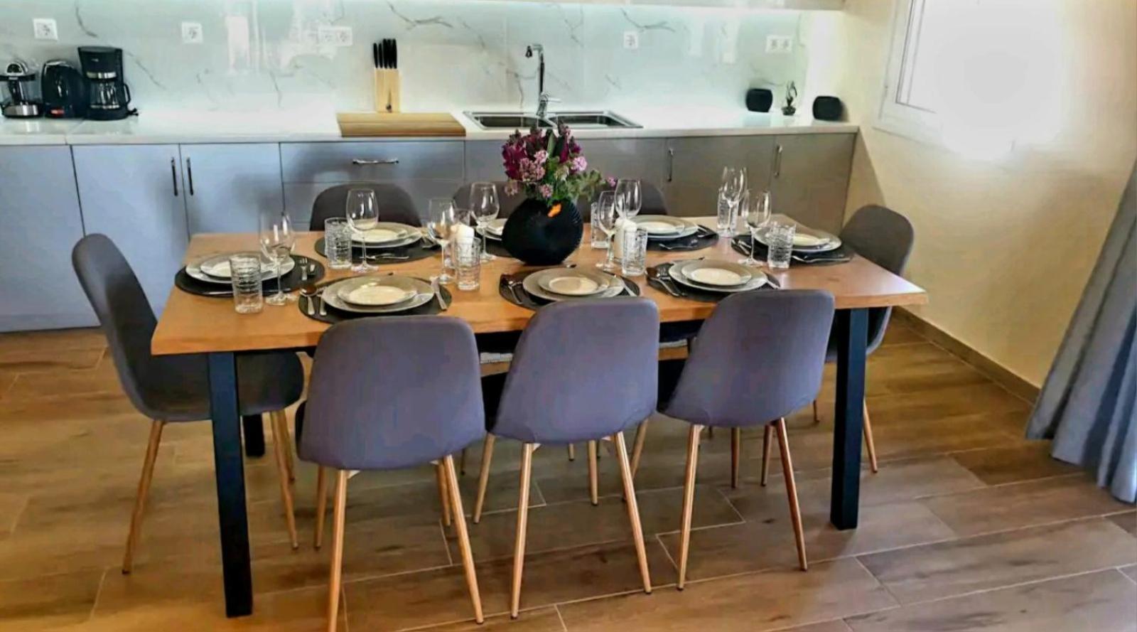 Philoxenia Guest House Himare Bagian luar foto