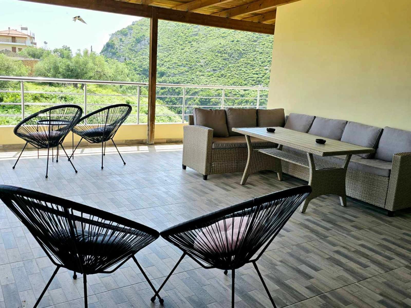 Philoxenia Guest House Himare Bagian luar foto